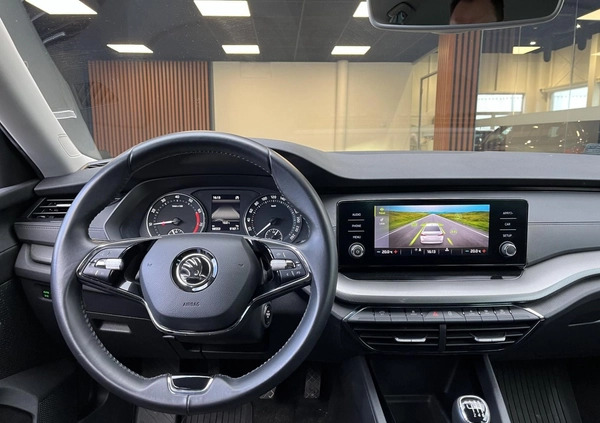 Skoda Octavia cena 74900 przebieg: 98529, rok produkcji 2020 z Kruszwica małe 352